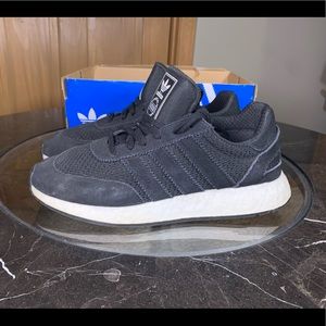 All black adidas I-5923 boost men’s size 11.5